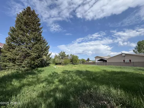 123 E 200, Kamas, UT 84036 photo 1
