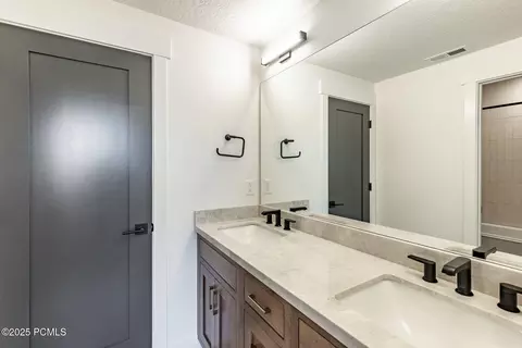 11663 N Deepwater Dr, Hideout, UT 84036 photo 33