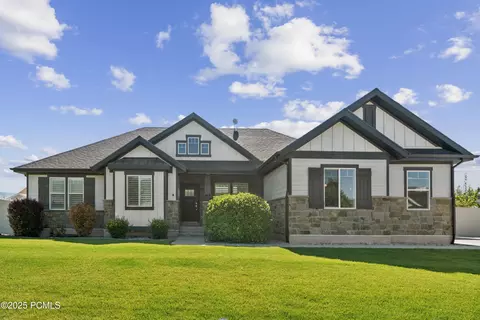 415 E 360, Midway, UT 84049 photo 1
