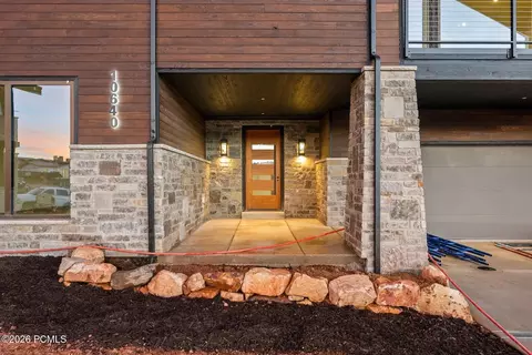 Exterior - 10640 N Reflection Rdg, Hideout, UT 84036 photo 4 of 4