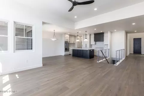 Living - 678 E Silver Hill Loop, Hideout, UT 84036 photo 2 of 5