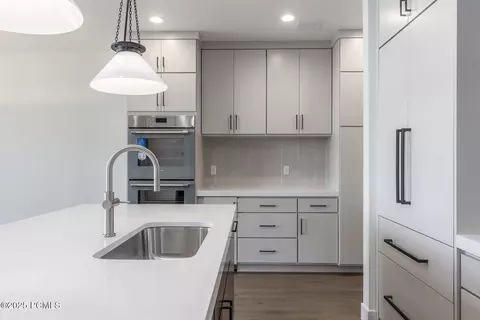 Kitchen - 678 E Silver Hill Loop, Hideout, UT 84036 photo 4 of 4