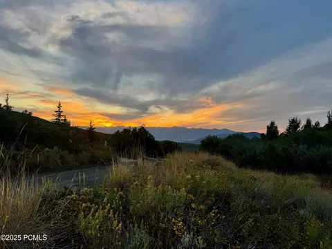 9195 Deer Creek Dr, Heber City, UT 84032