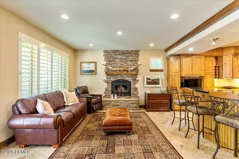 Living - 4757 S Meadowview Rd, Murray, UT 84107 photo 1 of 3