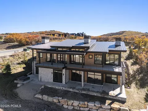 Exterior - 2105 E Paddleboard Way, Kamas, UT 84036 photo 5 of 10