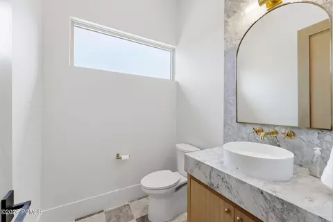 Bath - 2105 E Paddleboard Way, Kamas, UT 84036 photo 1 of 13
