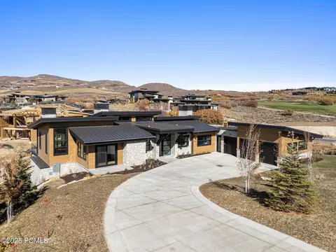 Exterior - 2105 E Paddleboard Way, Kamas, UT 84036 photo 4 of 10