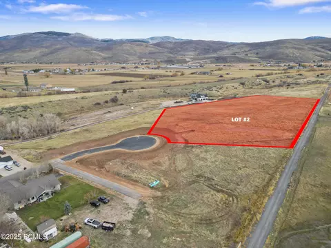 201 E Country Ln, Francis, UT 84036