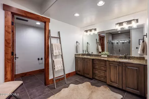 Bath - 5891 E Caddis Cir, Kamas, UT 84036 photo 5 of 11