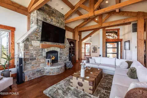 Living - 5891 E Caddis Cir, Kamas, UT 84036 photo 6 of 10