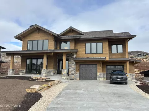 Exterior - 10646 N Reflection Rdg, Hideout, UT 84036 photo 3 of 7