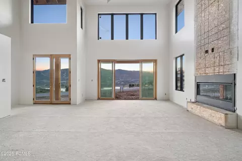 Living - 10646 N Reflection Rdg, Hideout, UT 84036 photo 1 of 3