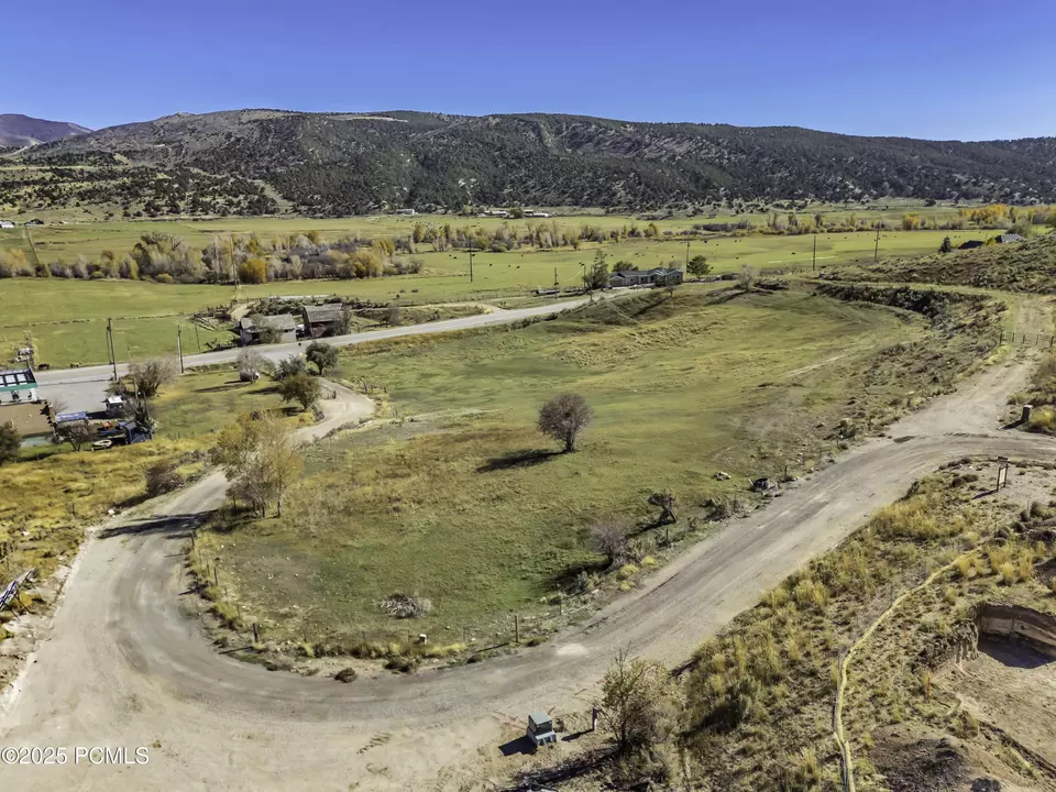  353 Green Hill Ln, Coalville, UT 84017 photo 3