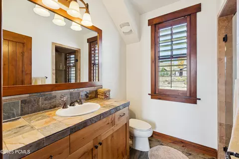 Bath - 2990 E Primrose Trl, Kamas, UT 84036 photo 5 of 12