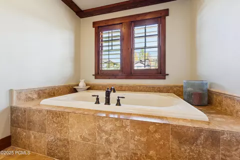 Bath - 2990 E Primrose Trl, Kamas, UT 84036 photo 7 of 12