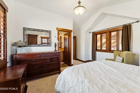Bedroom - 2990 E Primrose Trl, Kamas, UT 84036 photo 12 of 15