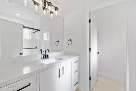 Bath - 1085 Olympic Cir, Midway, UT 84049 photo 7 of 7