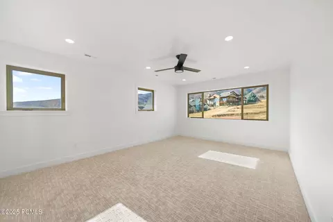 Bedroom - 1085 Olympic Cir, Midway, UT 84049 photo 4 of 6
