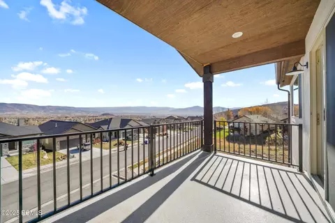 Exterior - 1085 Olympic Cir, Midway, UT 84049 photo 4 of 8