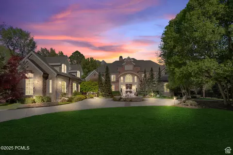 2062 E Walker Ln, Salt Lake City, UT 84117