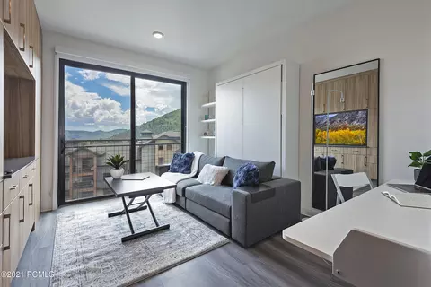 2670 Canyons Resort Dr #405, Park City, UT 84098