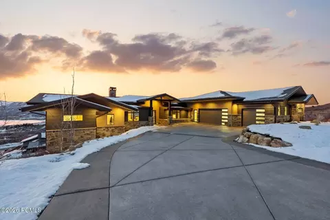 2002 E Outlaw Rd, Hideout, UT 84036