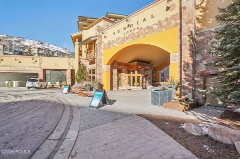 3720 N Sundial Ct #B304, Park City, UT 84098