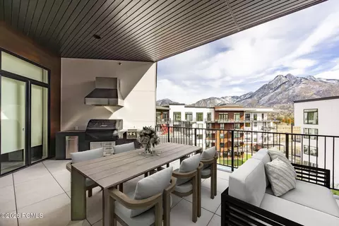 1920 E Rodeo Walk Dr UNIT 502, Holladay, UT 84117