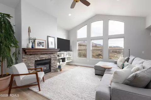 4434 E 4150 East E, Eden, UT 84310