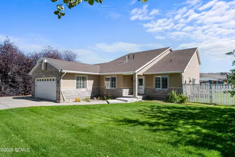 1465 S Hallam Rd, Francis, UT 84036