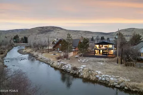 2650 S Lakeside Dr, Wanship, UT 84017