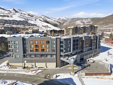 2670 W Canyons Resort Dr #203, Park City, UT 84098