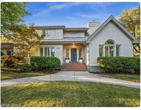 2321 E Wrenhaven Ln, Salt Lake City, UT 84121