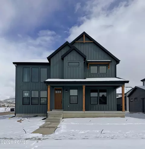 934 S Cloverfield Ct, Heber City, UT 84032