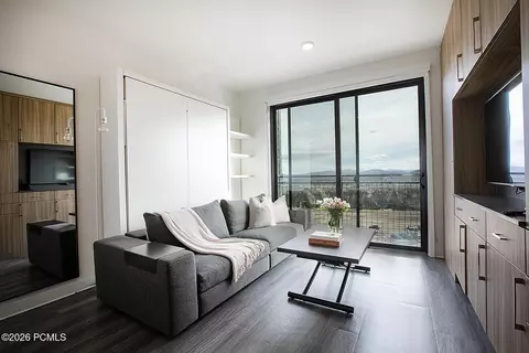 2670 Canyons Resort Dr #323, Park City, UT 84098