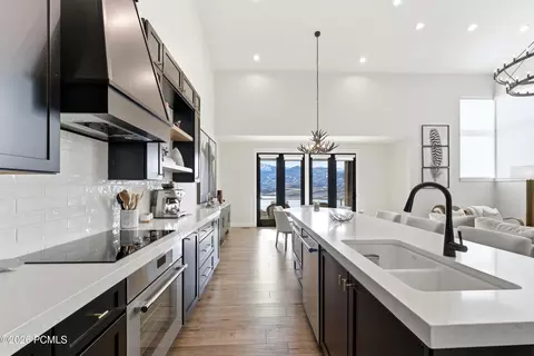 Kitchen - 337 E Overlook Loop, Hideout, UT 84036 photo 3 of 5