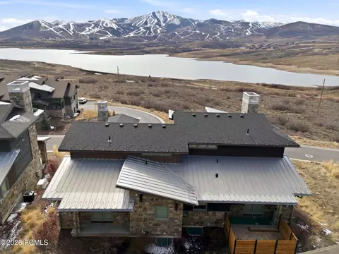 View/Area - 337 E Overlook Loop, Hideout, UT 84036 photo 1 of 9