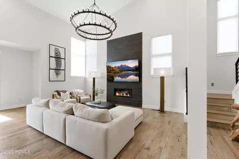 Living - 337 E Overlook Loop, Hideout, UT 84036 photo 1 of 4