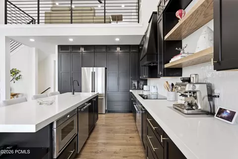 Kitchen - 337 E Overlook Loop, Hideout, UT 84036 photo 4 of 5