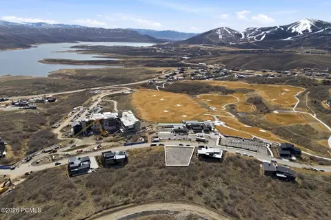1434 W Skyridge Dr #93, Mayflower Mountain, UT 84032