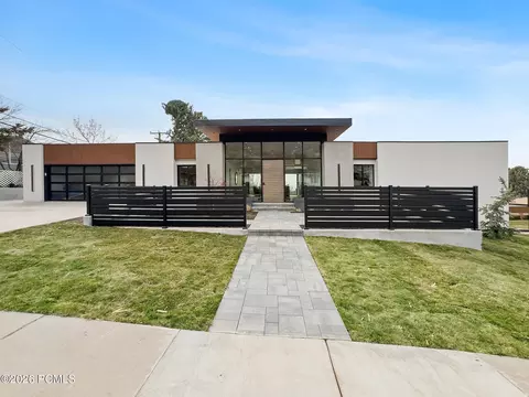 1332 S Canterbury Dr, Salt Lake City, UT 84108