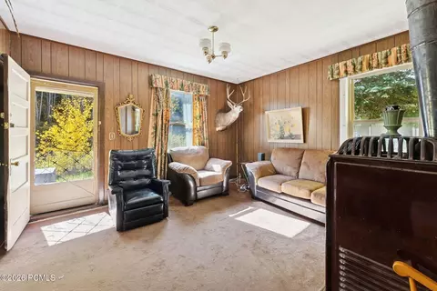 Living - 95 Black Diamond Rd, Helper, UT 84526 photo 1 of 3