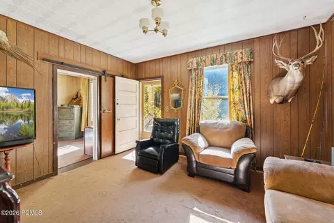 Living - 95 Black Diamond Rd, Helper, UT 84526 photo 2 of 3
