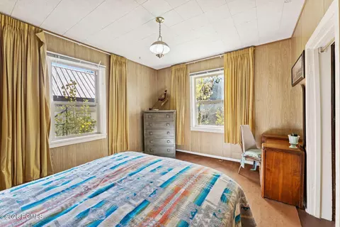 Bedroom - 95 Black Diamond Rd, Helper, UT 84526 photo 2 of 6
