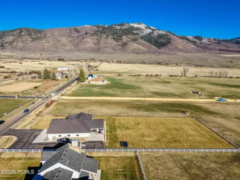 View/Area - 352 E Boulderville Rd, Oakley, UT 84055 photo 6 of 9