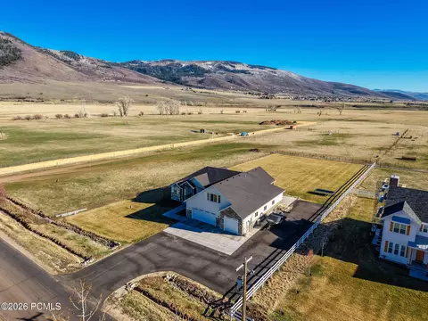 View/Area - 352 E Boulderville Rd, Oakley, UT 84055 photo 4 of 9