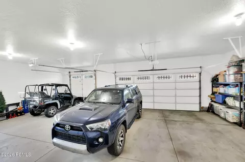 Exterior - 352 E Boulderville Rd, Oakley, UT 84055 photo 4 of 12
