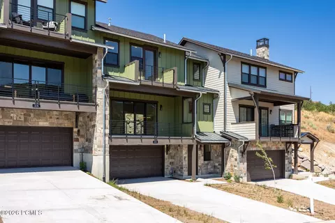 372 W Ascent Dr, Hideout, UT 84036