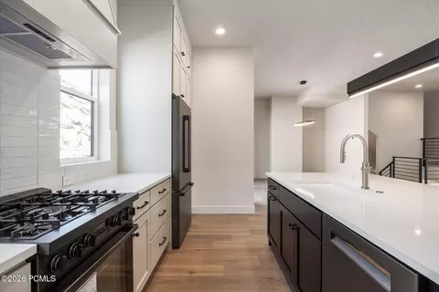 Kitchen - 372 W Ascent Dr, Hideout, UT 84036 photo 3 of 4