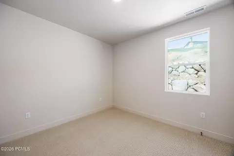 Bedroom - 372 W Ascent Dr, Hideout, UT 84036 photo 5 of 5